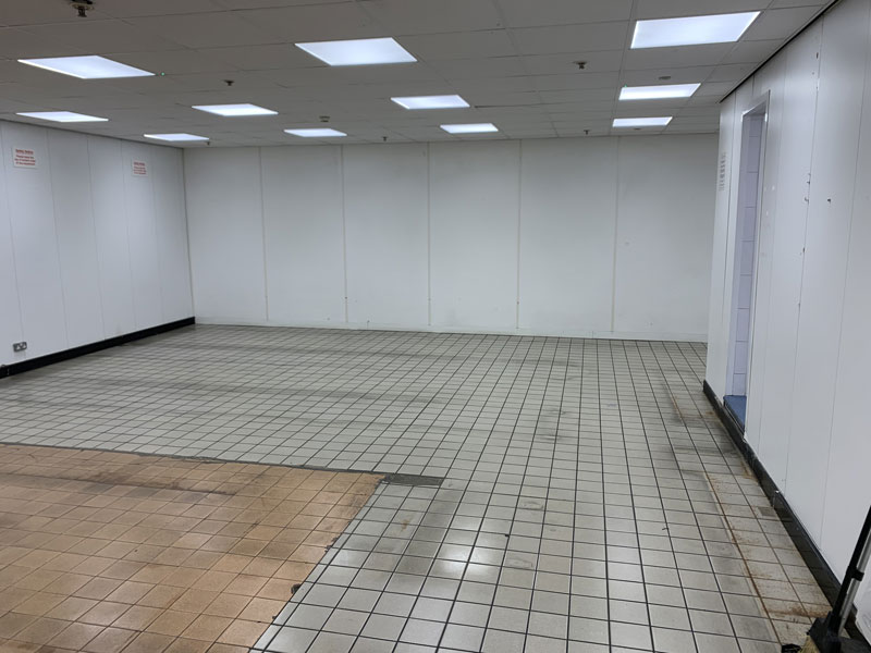 empty changing room